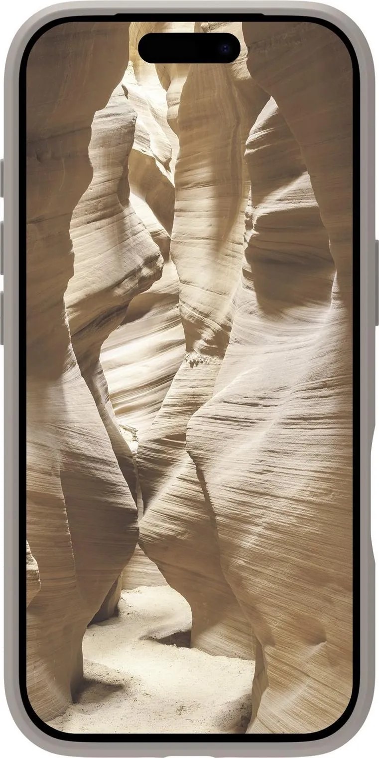 dbramante1928 Greenland Pro - Hintere Abdeckung fÃ¼r Mobiltelefon - MagSafe-KompatibilitÃ¤t - Kunststoff - Sandstone - fÃ¼r Apple iPhone 17 Pro (GP63WAGY6763)