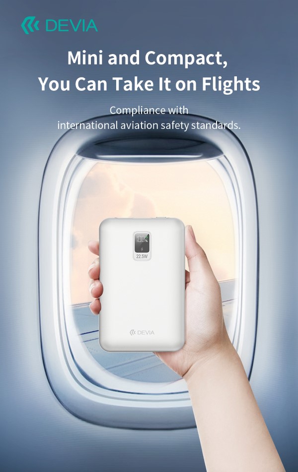 MINI POWER BANK ULTRA4 DA 22,5 W CON 2 CAVI INTEGRATI 20000 SILVER
