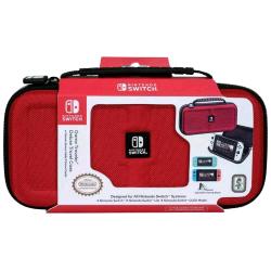 Switch Custodia Official Nintendo Red - <p>Riponi, tieni al sicuro e porta sempre con te la console grazie a questa custodia da trasporto ufficiale per Nintendo Switch o Nintendo Switch Lite.</p><p>I cinque scomparti interni e la custodia per due schede microSD ti consentono di portare sempre con te le tue avventure preferite. In dotazione, troverai un supporto regolabile che ti permetter&agrave; di vivere un'esperienza ludica al massimo del comfort.</p>