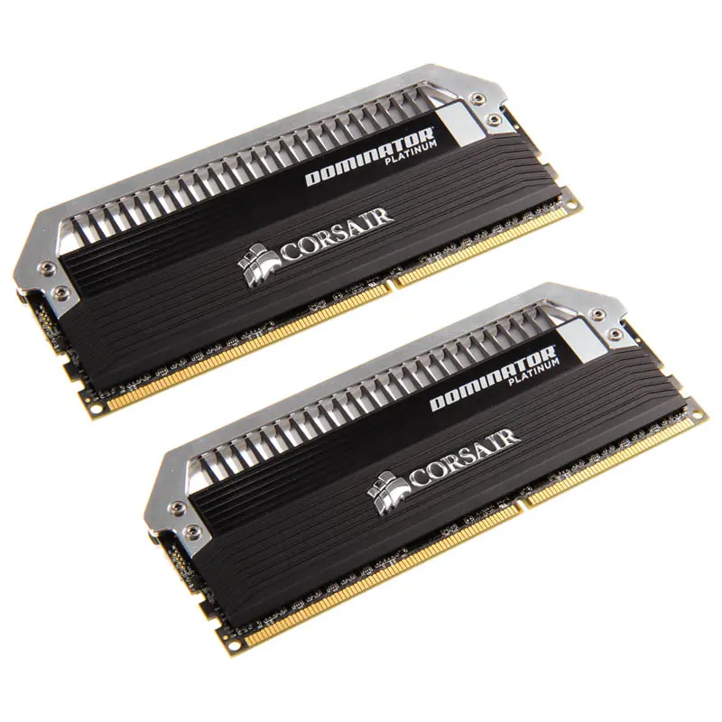 Corsair Dominator Platinum DDR4 PC4-28800, 3.600 MHz, C18 - Kit 8GB (2x 4Gb)