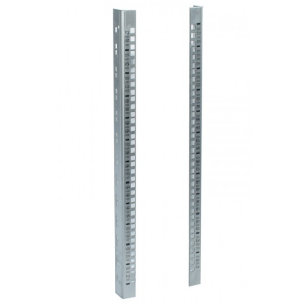 Legrand 646341, Guida per scaffale, Argento, 2,8 kg