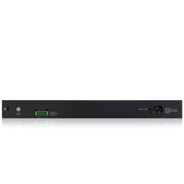 ZYXEL XMG2230-28HP-ZZ0101F SWITCH GESTITO L3 - 24 PORTE 2.5 MGigabit PoE (PoE max 700 W) 4 PORTE 10GbE SFP+ MONTABILE SU RACK