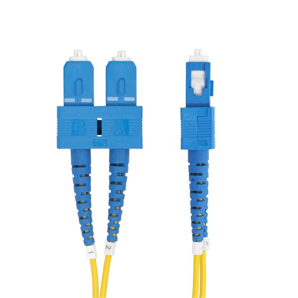 StarTech.com 5m (16.4ft) SC to SC (UPC) OS2 Single Mode Duplex Fiber Optic Cable, 9/125µm, Laser Optimized, 40G/100G Zipcord, Bend Insensitive, Low Insertion Loss - LSZH Fiber Patch Cord (SMDOS2SCSC5M) - Cavo patch - modalità singola SC/UP (M) a modalità singola SC/UP (M) - 5 m - 2 mm - fibra ottica - duplex - 9 / 125 micron - OS1/OS2 - senza alogeni - giallo