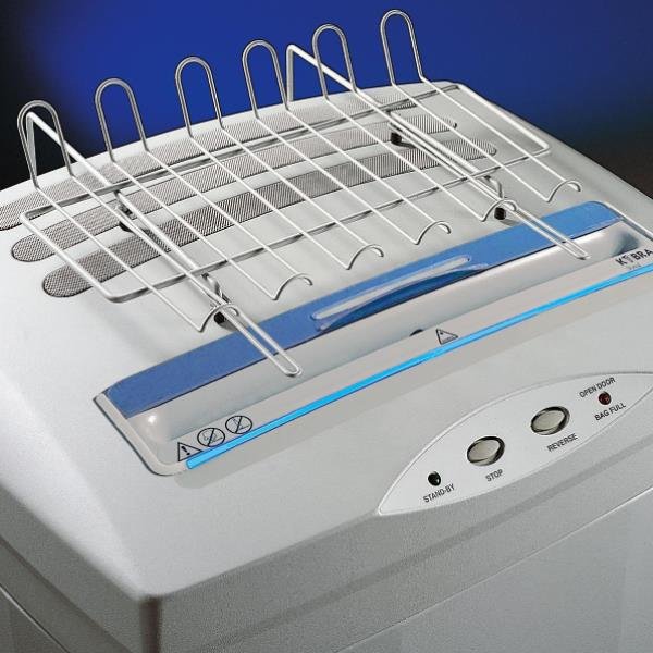 Fellowes - Prolunga alimentazione - NEMA 5-15 (F) a NEMA 1-15 (M) - 110 V c.a. V - 2.7 m - marrone