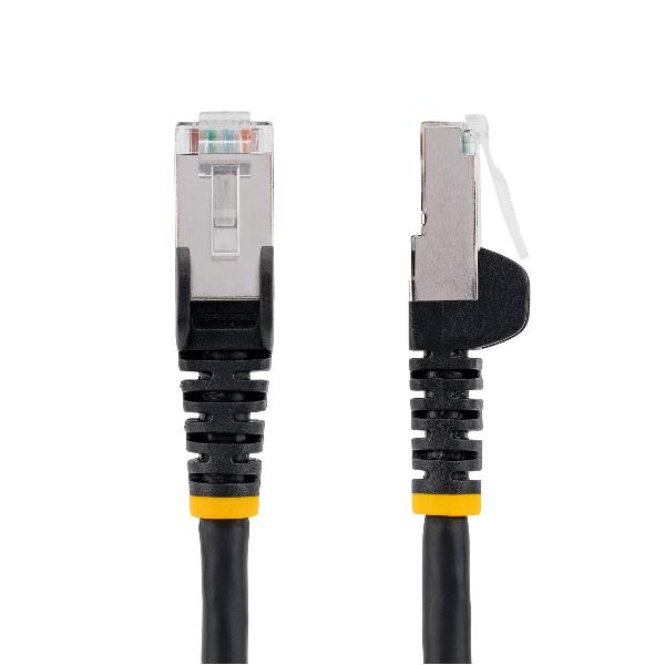 StarTech.com Cavo Ethernet CAT 6a - 7,5m - Nero - Cavo di rete LAN Low Smoke Zero Halogen (LSZH) - 10GbE 500MHz 100W PoE++ - Filo/Cavo patch schermato S/FTP con spinotto RJ45 antigroviglio e rilievi di trazione, 7,5 m, Cat6a, S/FTP (S-STP), RJ-45, RJ-45, Nero