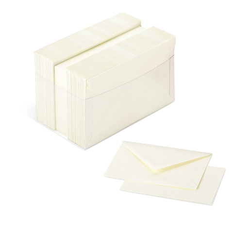 Scatola 100 cartoncini (200gr) + 100 buste (90gr) …