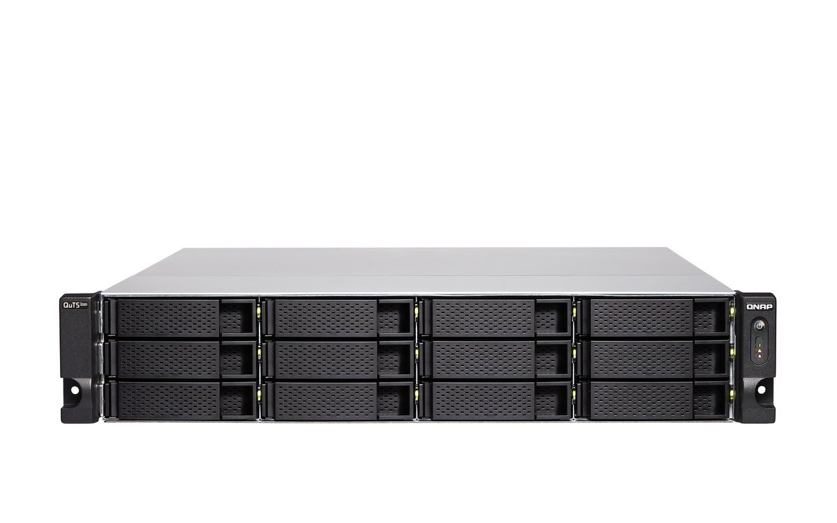 QNAP 18-BAY SATA 32GB ECC DDR4 RAM