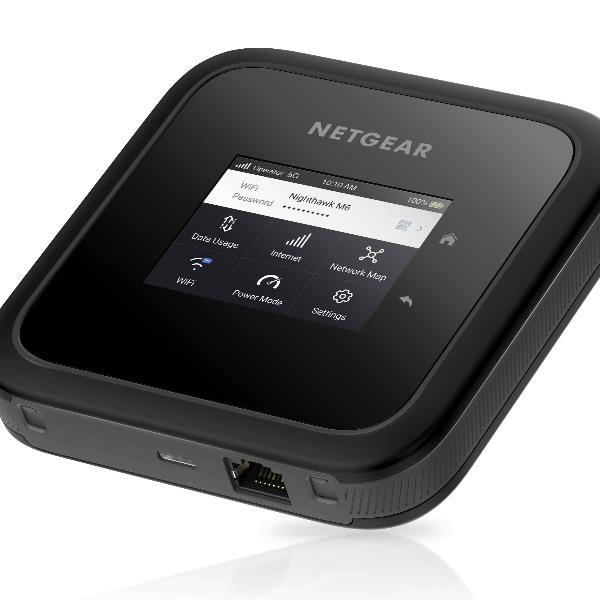 NETGEAR MR6150-100EUS NIGHTHAWK M6 ROUTER 5G 2.5 Gbps HOT SPOT MOBILE WI-FI LAN 1GbE NERO
